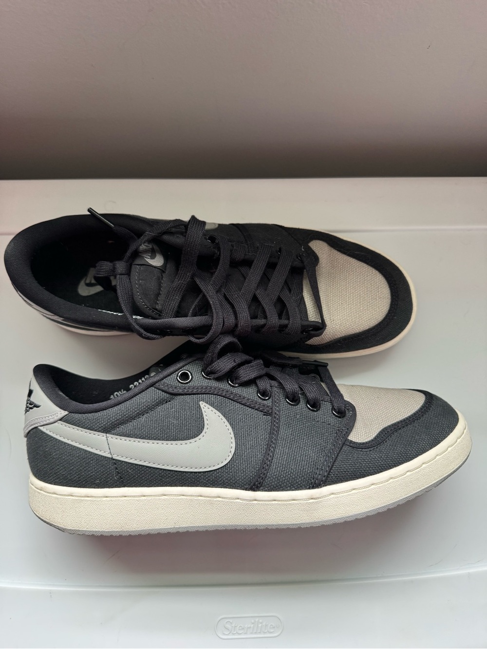 Nike Jordan Low